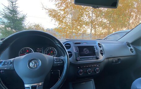 Volkswagen Tiguan I, 2016 год, 1 900 000 рублей, 4 фотография
