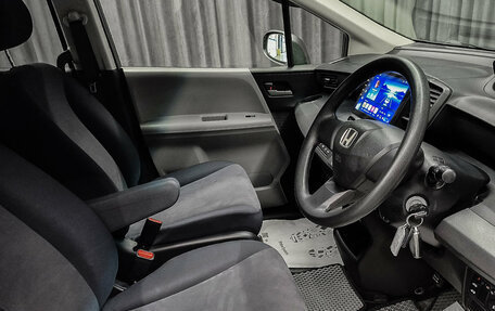 Honda Freed I, 2010 год, 950 000 рублей, 10 фотография