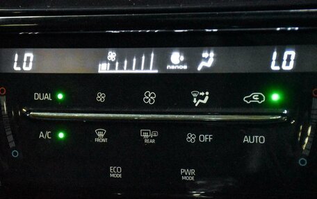 Toyota Harrier, 2018 год, 2 999 000 рублей, 20 фотография