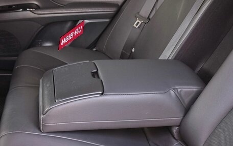 Toyota Camry, 2018 год, 2 395 000 рублей, 13 фотография