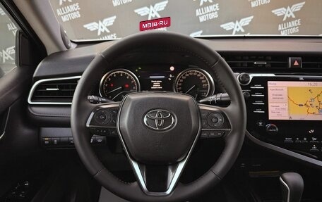 Toyota Camry, 2018 год, 2 395 000 рублей, 16 фотография