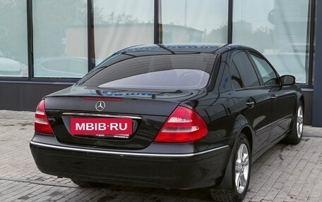 Mercedes-Benz E-Класс, 2005 год, 825 000 рублей, 5 фотография