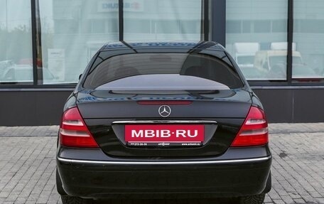 Mercedes-Benz E-Класс, 2005 год, 825 000 рублей, 4 фотография