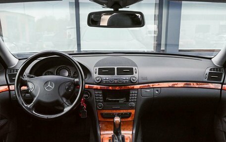 Mercedes-Benz E-Класс, 2005 год, 825 000 рублей, 18 фотография