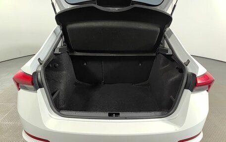 Skoda Rapid II, 2021 год, 1 295 000 рублей, 12 фотография