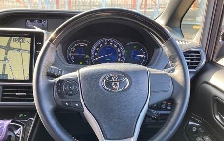 Toyota Esquire I, 2021 год, 1 849 000 рублей, 11 фотография