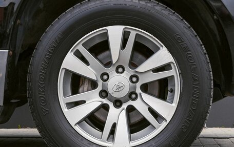 Toyota Land Cruiser Prado 120 рестайлинг, 2007 год, 2 285 000 рублей, 20 фотография