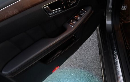 Mercedes-Benz E-Класс, 2010 год, 1 299 000 рублей, 14 фотография