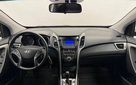 Hyundai i30 II рестайлинг, 2012 год, 1 650 000 рублей, 4 фотография