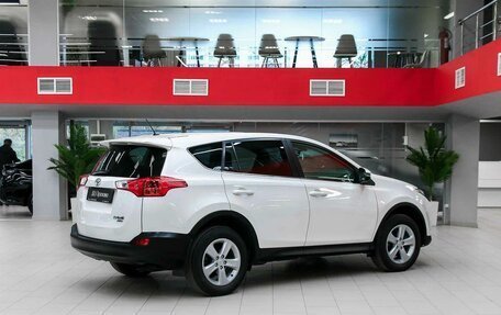 Toyota RAV4, 2013 год, 1 790 000 рублей, 2 фотография