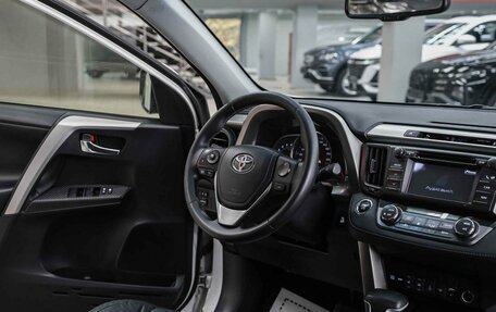 Toyota RAV4, 2013 год, 1 790 000 рублей, 9 фотография