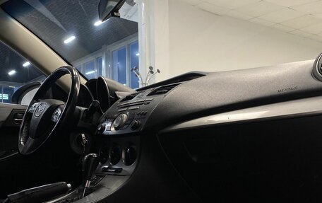 Mazda 3, 2011 год, 800 000 рублей, 16 фотография