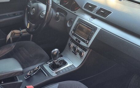 Volkswagen Passat B7, 2013 год, 1 000 000 рублей, 10 фотография