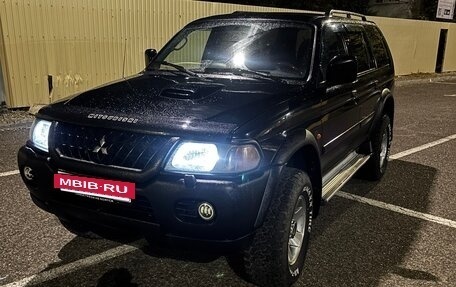 Mitsubishi Pajero Sport II рестайлинг, 2003 год, 700 000 рублей, 3 фотография