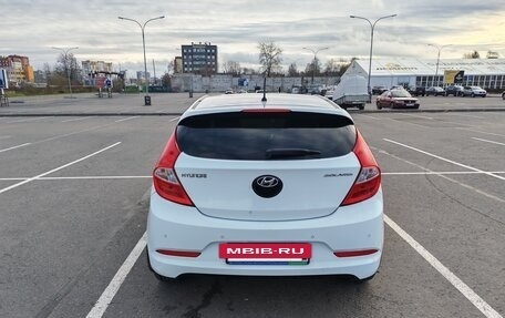 Hyundai Solaris II рестайлинг, 2015 год, 800 000 рублей, 5 фотография