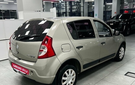 Renault Sandero I, 2011 год, 600 001 рублей, 3 фотография