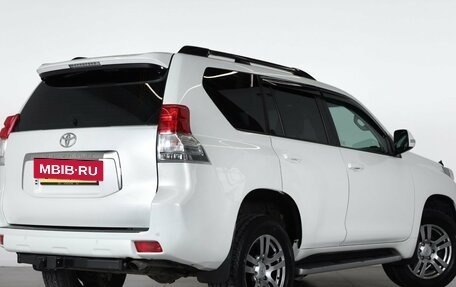 Toyota Land Cruiser Prado 150 рестайлинг 2, 2010 год, 2 999 000 рублей, 7 фотография