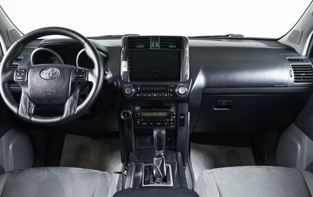 Toyota Land Cruiser Prado 150 рестайлинг 2, 2010 год, 2 999 000 рублей, 9 фотография