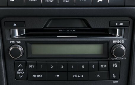 Toyota Land Cruiser Prado 150 рестайлинг 2, 2010 год, 2 999 000 рублей, 17 фотография