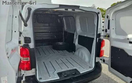 Citroen Jumpy III, 2023 год, 2 379 000 рублей, 7 фотография