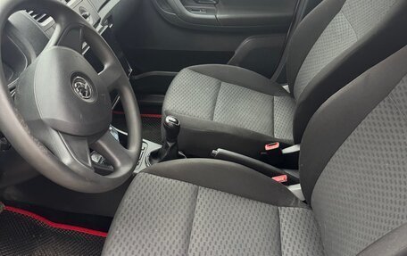Skoda Fabia II, 2013 год, 600 000 рублей, 11 фотография