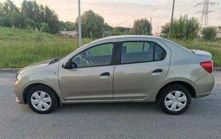 Renault Logan II, 2016 год, 450 000 рублей, 9 фотография