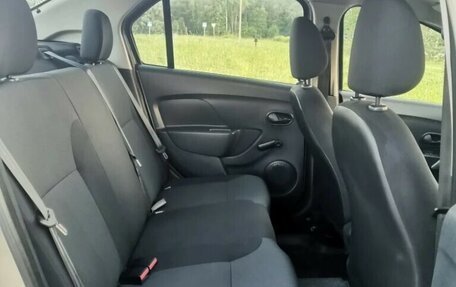 Renault Logan II, 2016 год, 450 000 рублей, 16 фотография