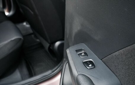 Hyundai Solaris II рестайлинг, 2019 год, 1 599 000 рублей, 21 фотография