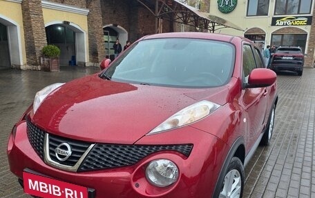 Nissan Juke II, 2013 год, 1 050 000 рублей, 1 фотография