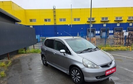 Honda Fit III, 2003 год, 320 000 рублей, 1 фотография