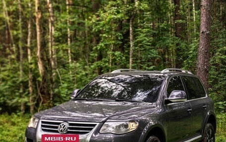 Volkswagen Touareg III, 2009 год, 1 000 000 рублей, 2 фотография