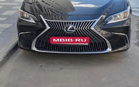 Lexus ES VII, 2021 год, 4 200 000 рублей, 10 фотография