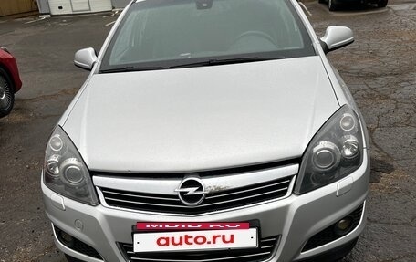Opel Astra H, 2012 год, 690 000 рублей, 2 фотография