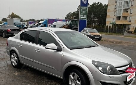 Opel Astra H, 2012 год, 690 000 рублей, 3 фотография