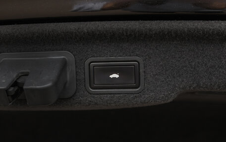 Audi A8, 2012 год, 1 898 000 рублей, 22 фотография