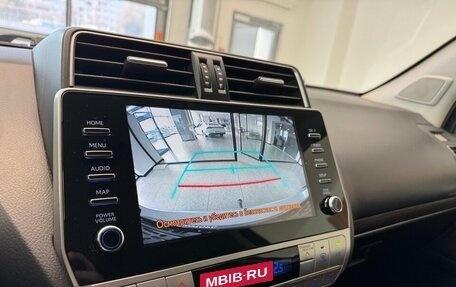 Toyota Land Cruiser Prado 150 рестайлинг 2, 2020 год, 5 590 000 рублей, 15 фотография
