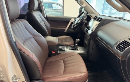 Toyota Land Cruiser Prado 150 рестайлинг 2, 2020 год, 5 590 000 рублей, 18 фотография