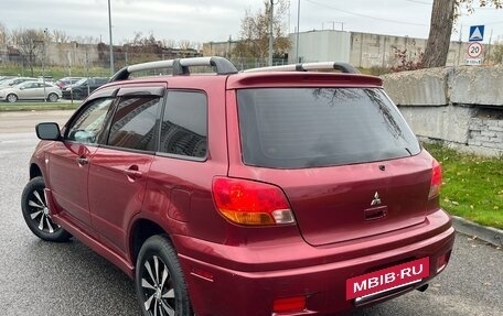 Mitsubishi Outlander III рестайлинг 3, 2004 год, 470 000 рублей, 3 фотография