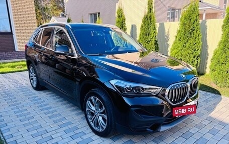 BMW X1, 2021 год, 2 390 000 рублей, 3 фотография