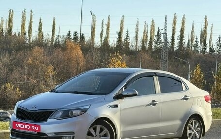 KIA Rio III рестайлинг, 2015 год, 995 000 рублей, 3 фотография