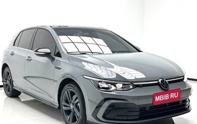 Volkswagen Golf VIII, 2023 год, 2 030 000 рублей, 1 фотография
