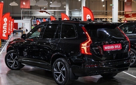 Volvo XC90 II рестайлинг, 2021 год, 4 799 900 рублей, 8 фотография