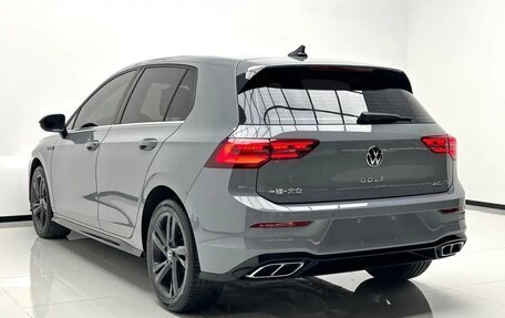 Volkswagen Golf VIII, 2023 год, 2 030 000 рублей, 5 фотография