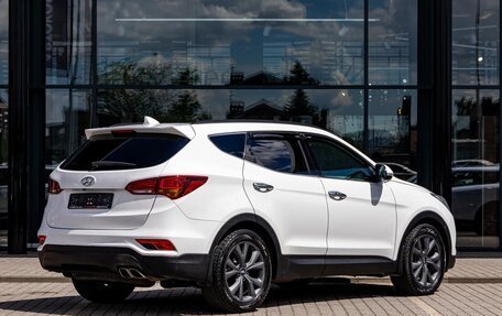 Hyundai Santa Fe III рестайлинг, 2017 год, 1 725 000 рублей, 6 фотография