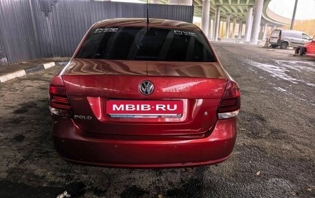 Volkswagen Polo VI (EU Market), 2011 год, 670 000 рублей, 3 фотография