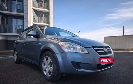KIA cee'd I рестайлинг, 2007 год, 590 000 рублей, 1 фотография