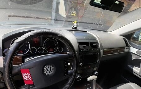Volkswagen Touareg III, 2007 год, 900 000 рублей, 1 фотография