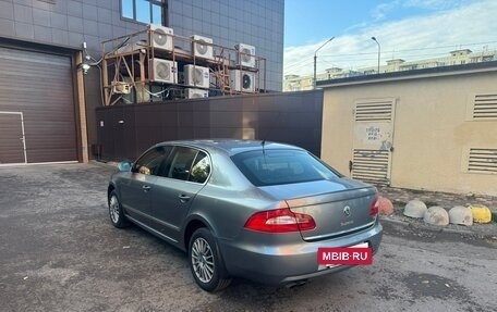 Skoda Superb III рестайлинг, 2009 год, 899 000 рублей, 7 фотография
