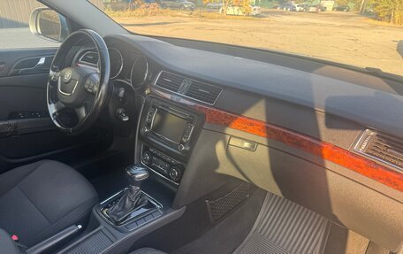 Skoda Superb III рестайлинг, 2009 год, 899 000 рублей, 24 фотография