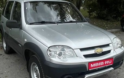 Chevrolet Niva I рестайлинг, 2012 год, 590 000 рублей, 1 фотография